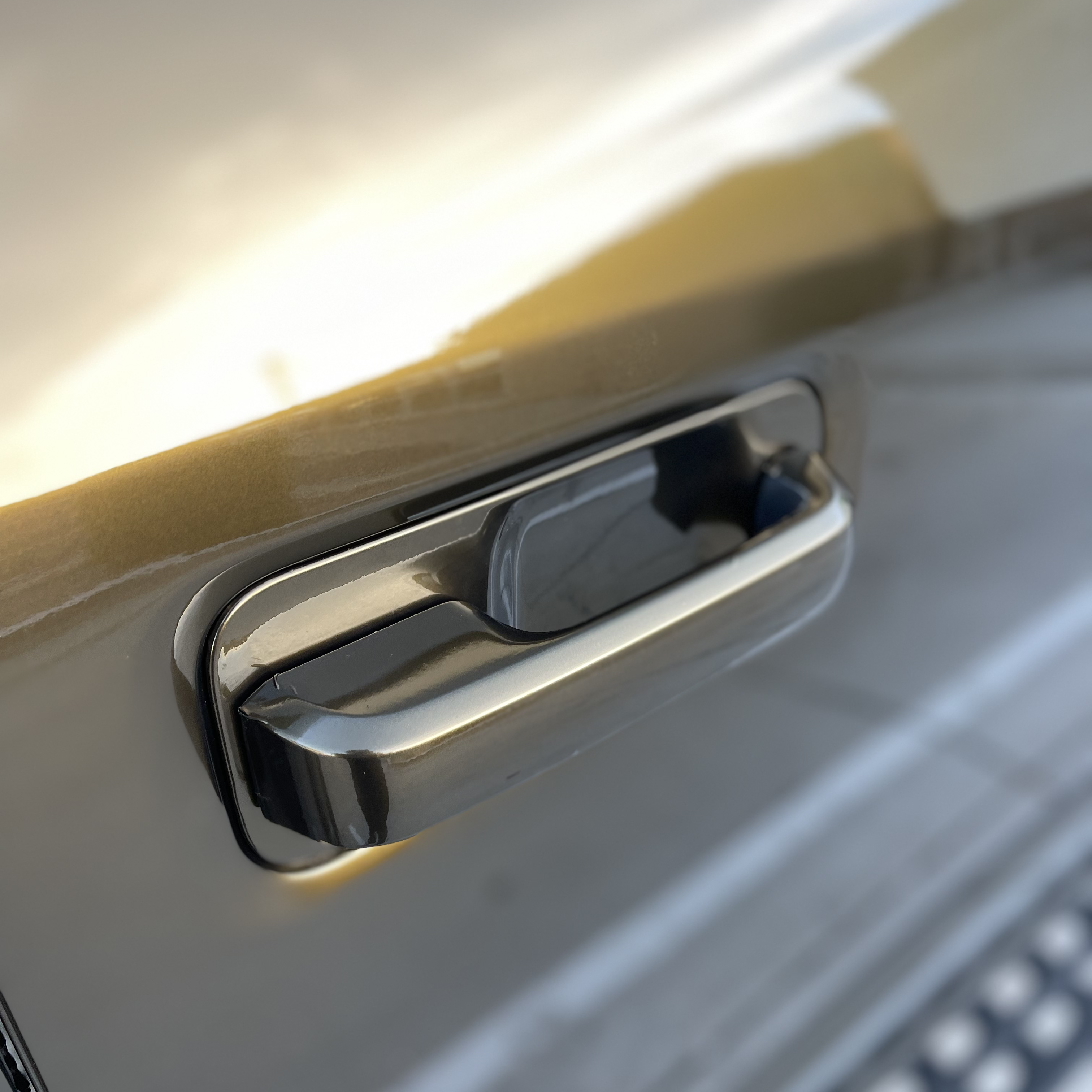 Gloss Metallic Ghost Midnight Gold Black Gold Car Vinyl Wrap PET review nick 05