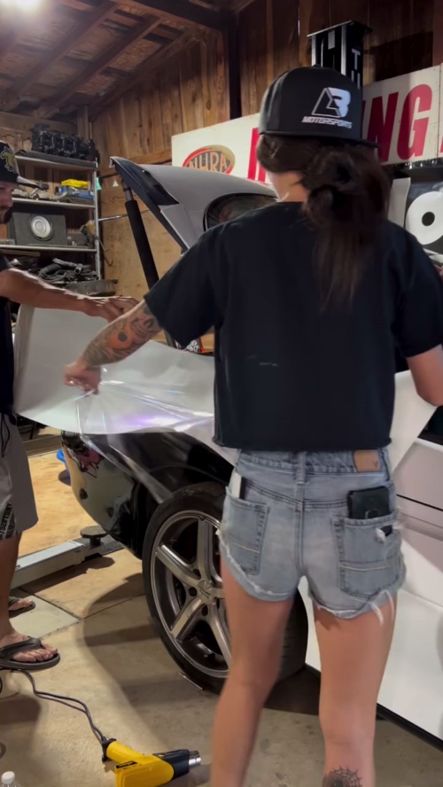 Gloss Metallic Chameleon Diamond Blue White Car Vinyl Wrap PET review 