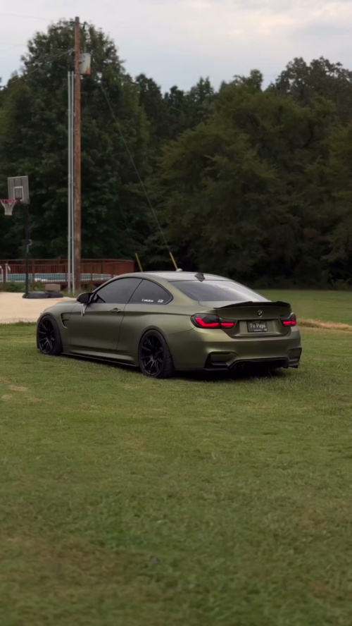 Matte Metallic Lighting Green Car Vinyl Wrap PET review 