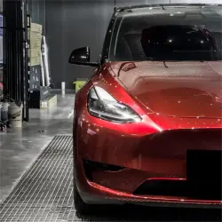 Gloss Liquid Metallic Dragon Blood Red Vinyl Wrap review Strong 02