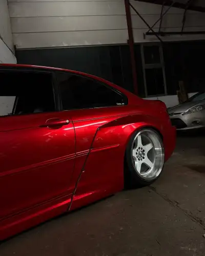 Ultra Glossy Metallic Vampire Red Car Vinyl Wrap Audi BMW PET   review artur._e46 01