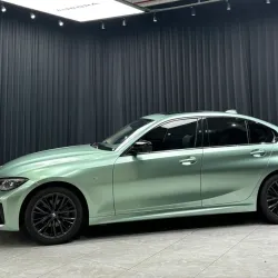 Gloss Metallic Francesca Green Car Vinyl Wrap Ferrari  review Surface 02
