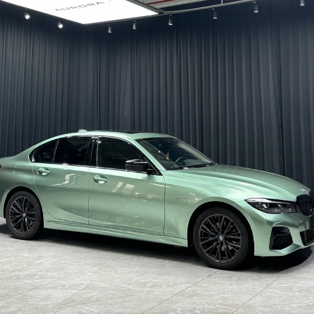 Gloss Metallic Francesca Green Car Vinyl Wrap Ferrari PET review Surface 02