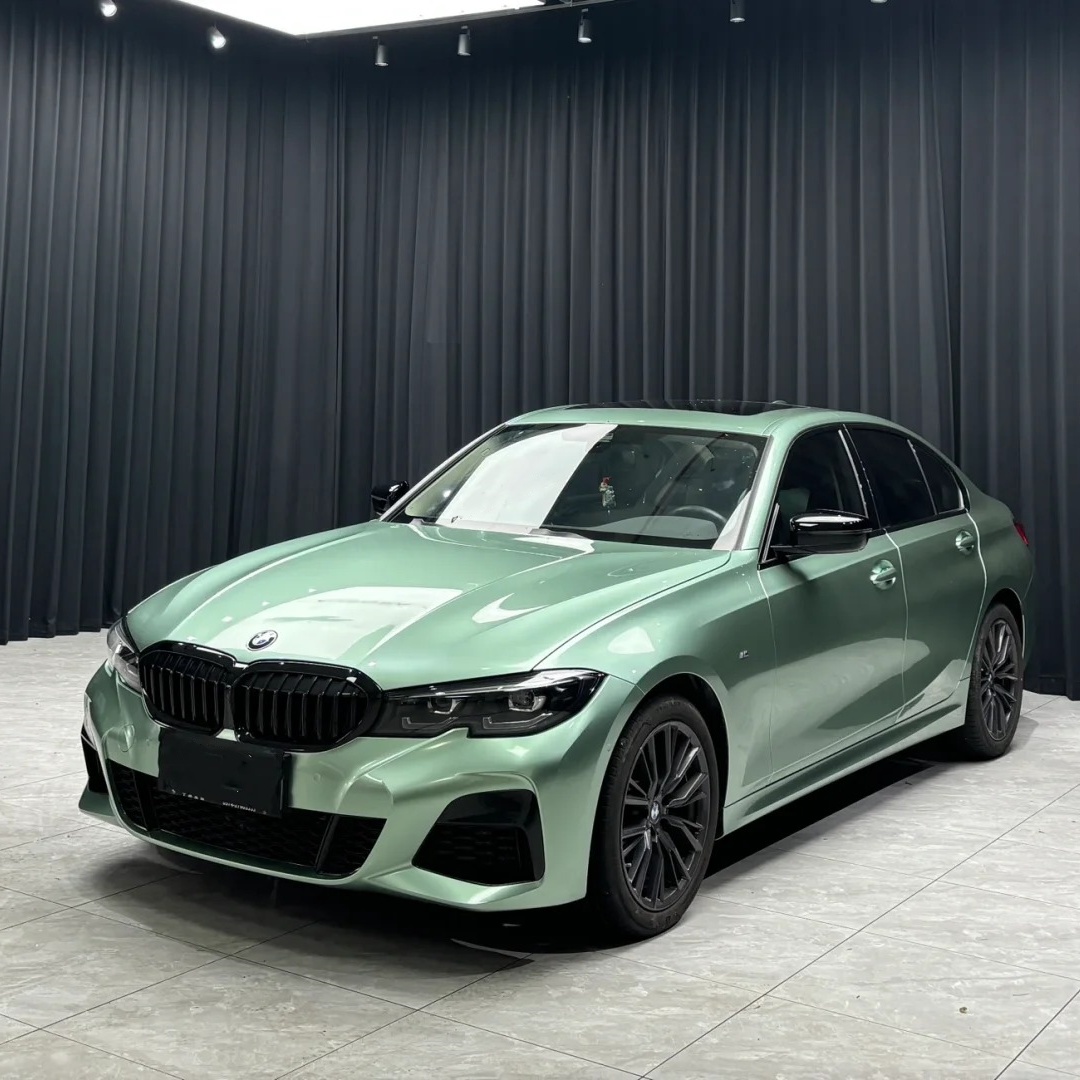 Gloss Metallic Francesca Green Car Vinyl Wrap Ferrari PET review Surface 03