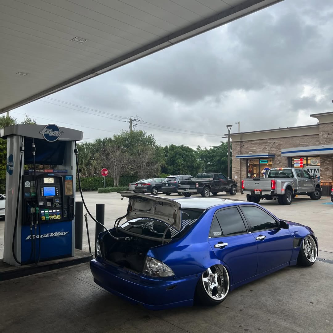 Gloss Metallic Blueberry Car Vinyl Wrap PET review mr.streetsweepers 03