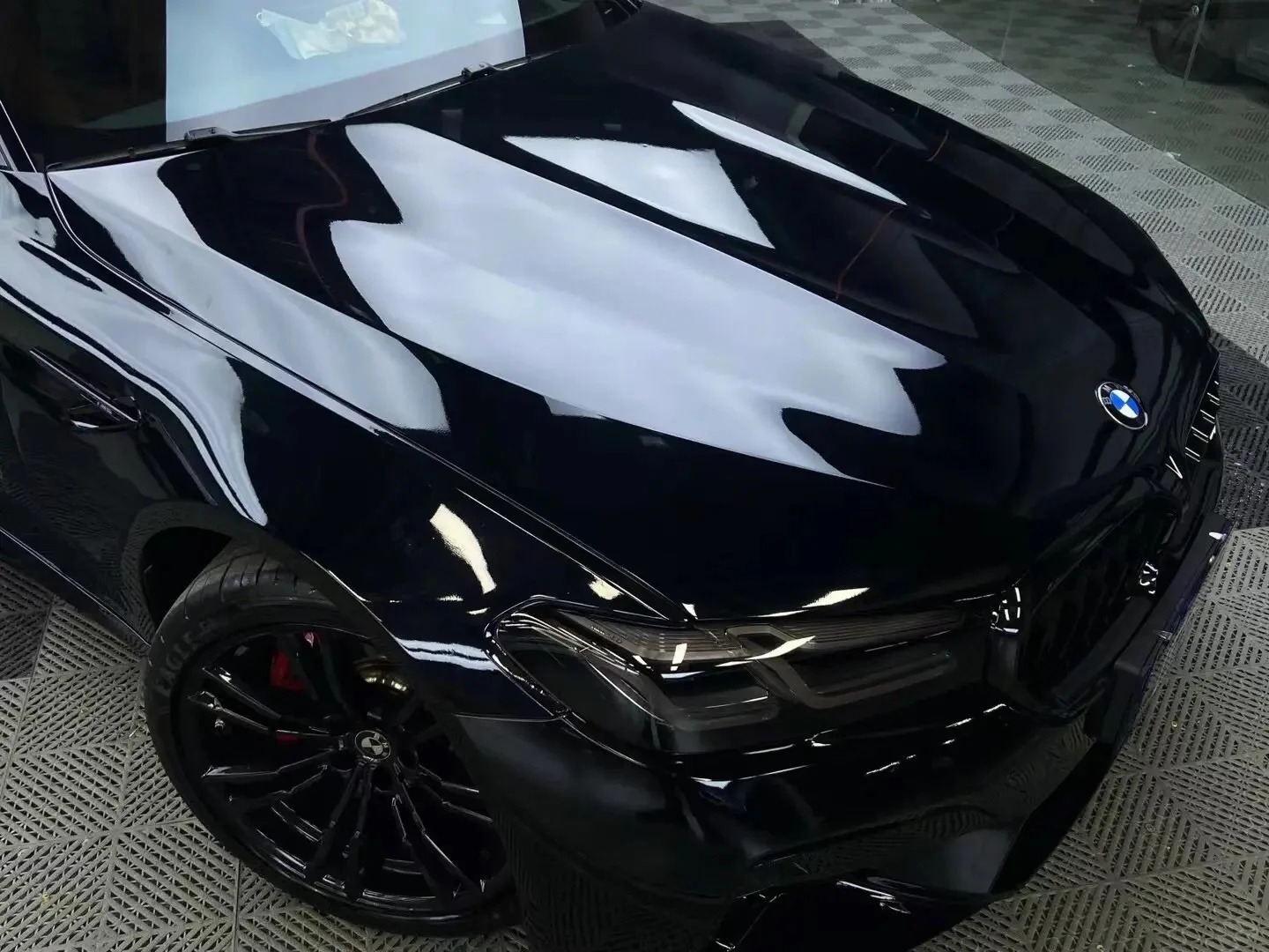 PET Super Glossy Piano Black Car Vinyl Wrap  review spark 05