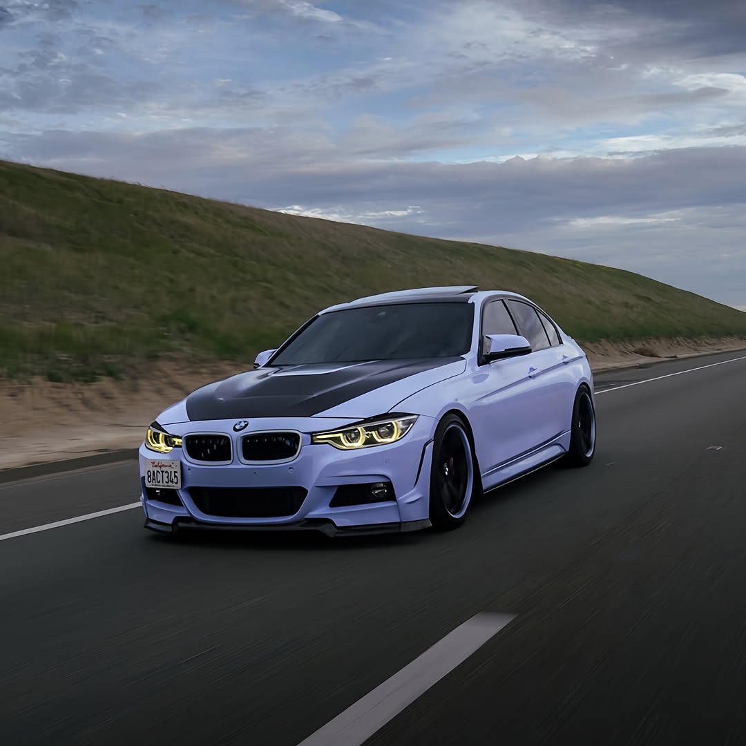 Gloss Macaron Baby Blue Car Vinyl Wrap PET review tonedowned_340i 01