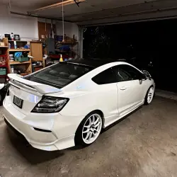 Gloss Metallic Chameleon Blue White Car Vinyl Wrap review Chameleon 09