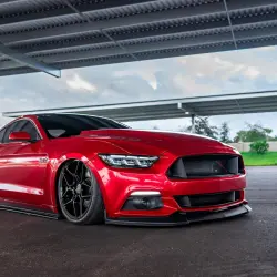 Gloss Metallic Vampire Red Car Vinyl Wrap review look 01