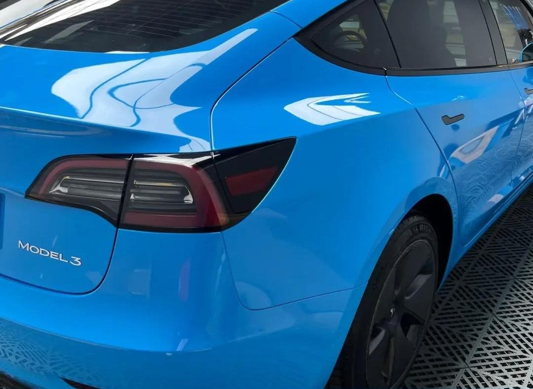 Gloss Crystal Sky Blue Car Viny Wrap PET review tesla 01