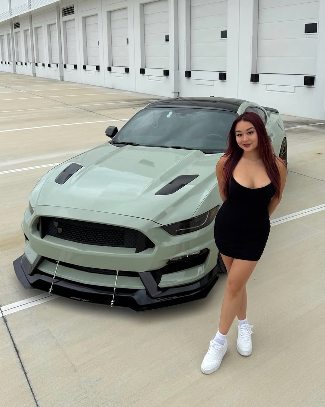 Gloss Light Khaki Green Car Vinyl Wrap PET review 5ohbrat 02