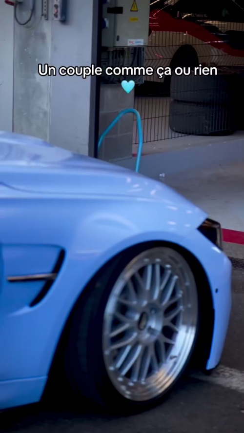 Gloss Macaron Baby Blue Car Vinyl Wrap PET review Heidi Farrell 03