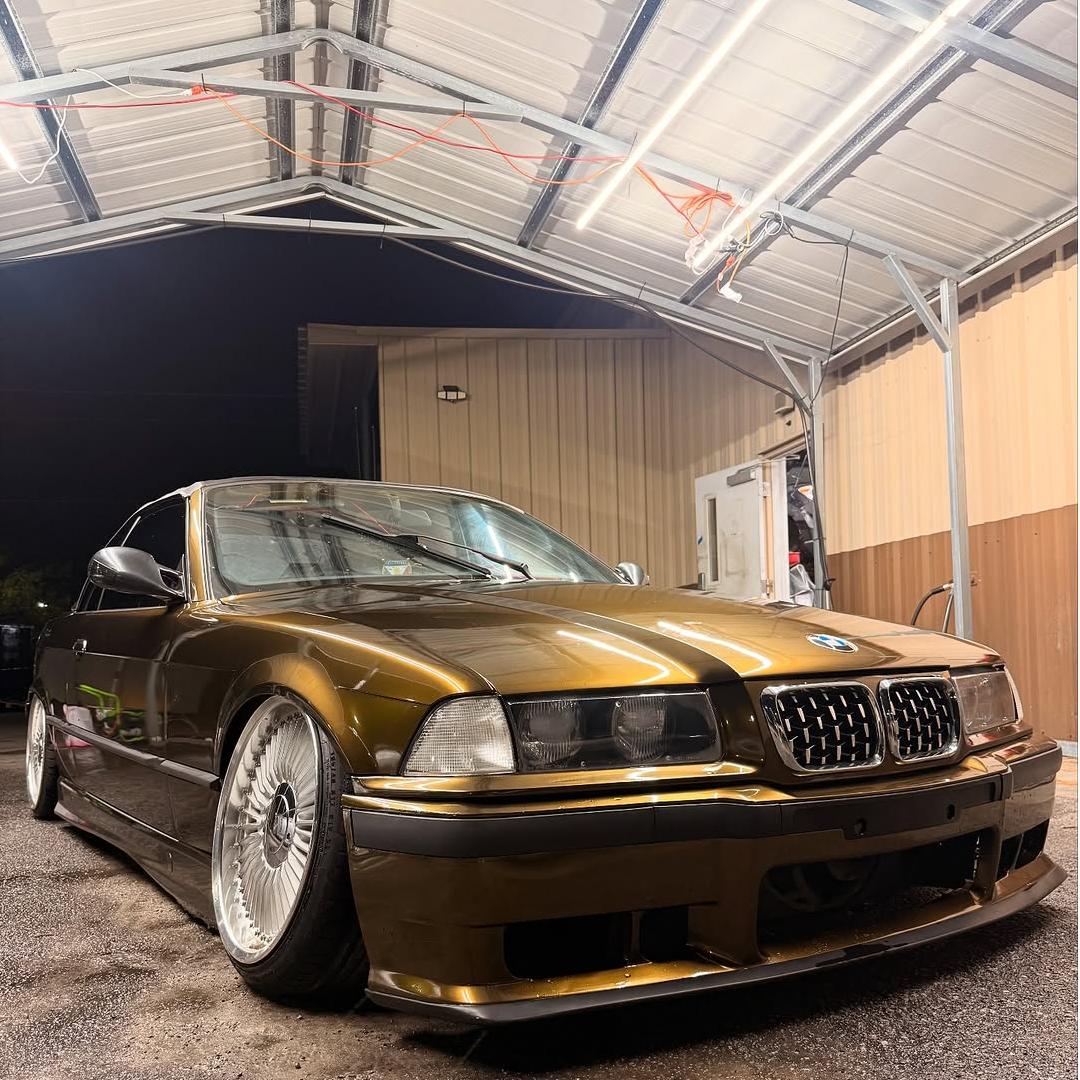 Gloss Metallic Midnight Gold Car Vinyl Wrap PET review fabled.tre 02