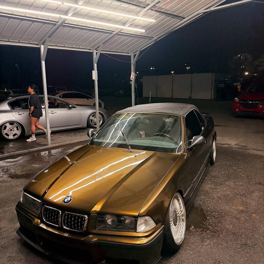 Gloss Metallic Midnight Gold Car Vinyl Wrap PET review fabled.tre 04