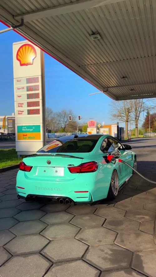 Gloss Sparkle Glitter Tiffany Blue Car Vinyl Wrap review 