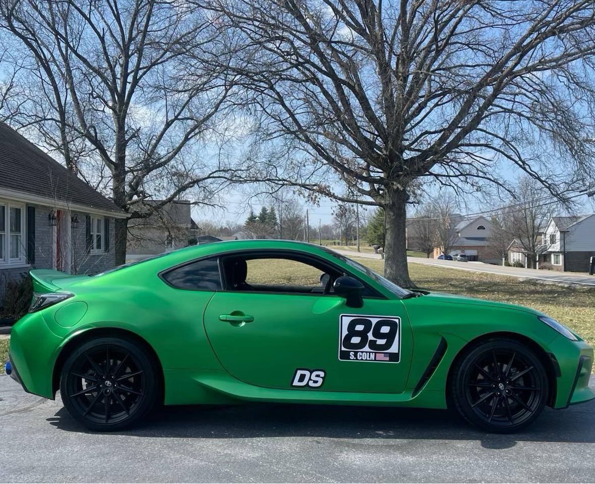 Matte Metallic Satin Flame Green Car Vinyl Wrap  review Satin 01