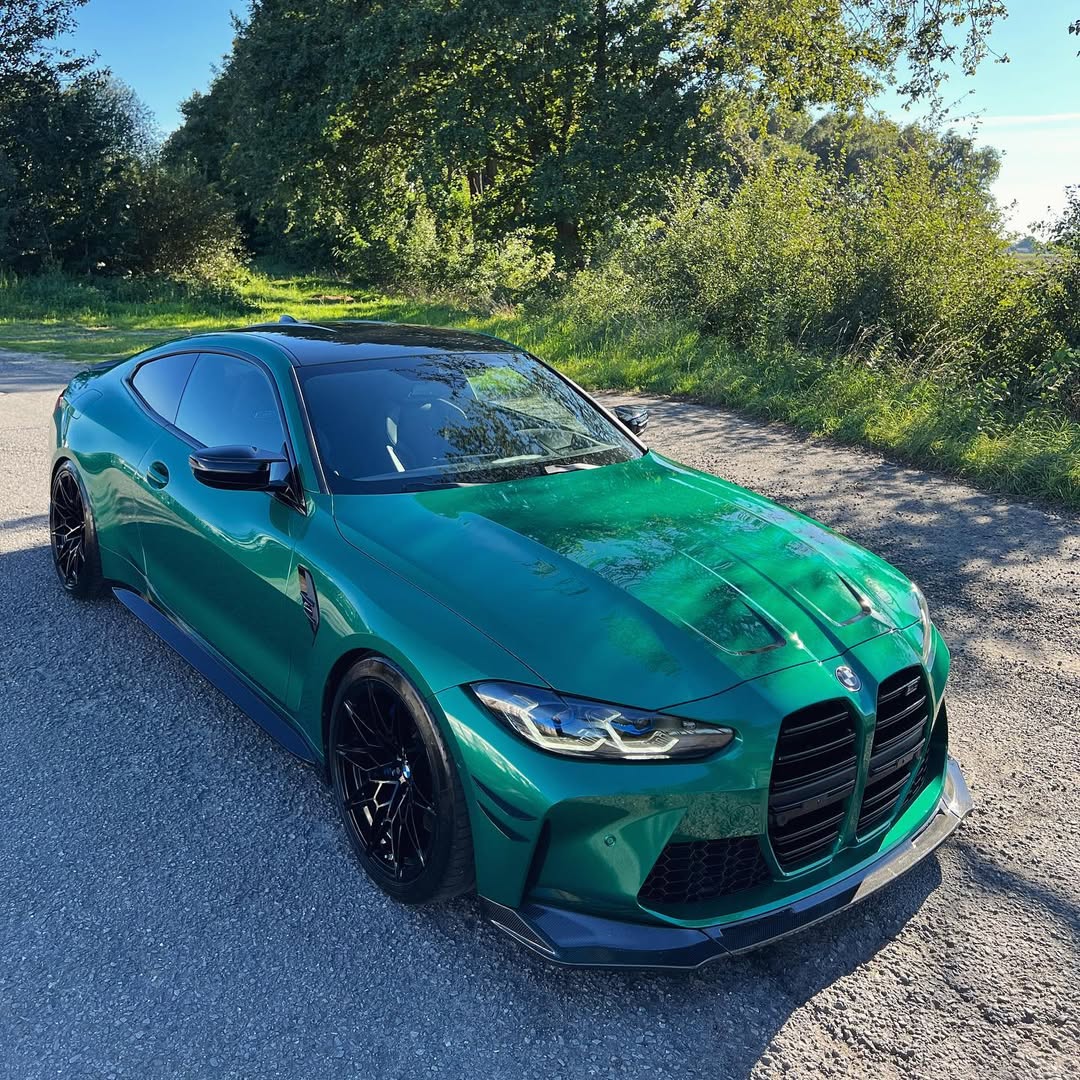 Best Gloss Metallic Isle Of Man Green Car Vinyl Wrap review klatex.m4 01