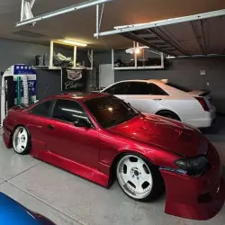 Ultra Glossy Metallic Vampire Red Car Vinyl Wrap BMW PET   review elissavictoria_ 01