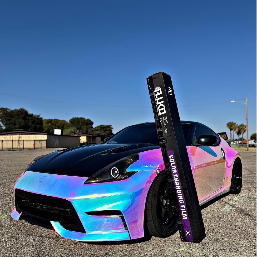 Gloss Rainbow Holographic Chrome White Car Vinyl Wrap review z34queen 03