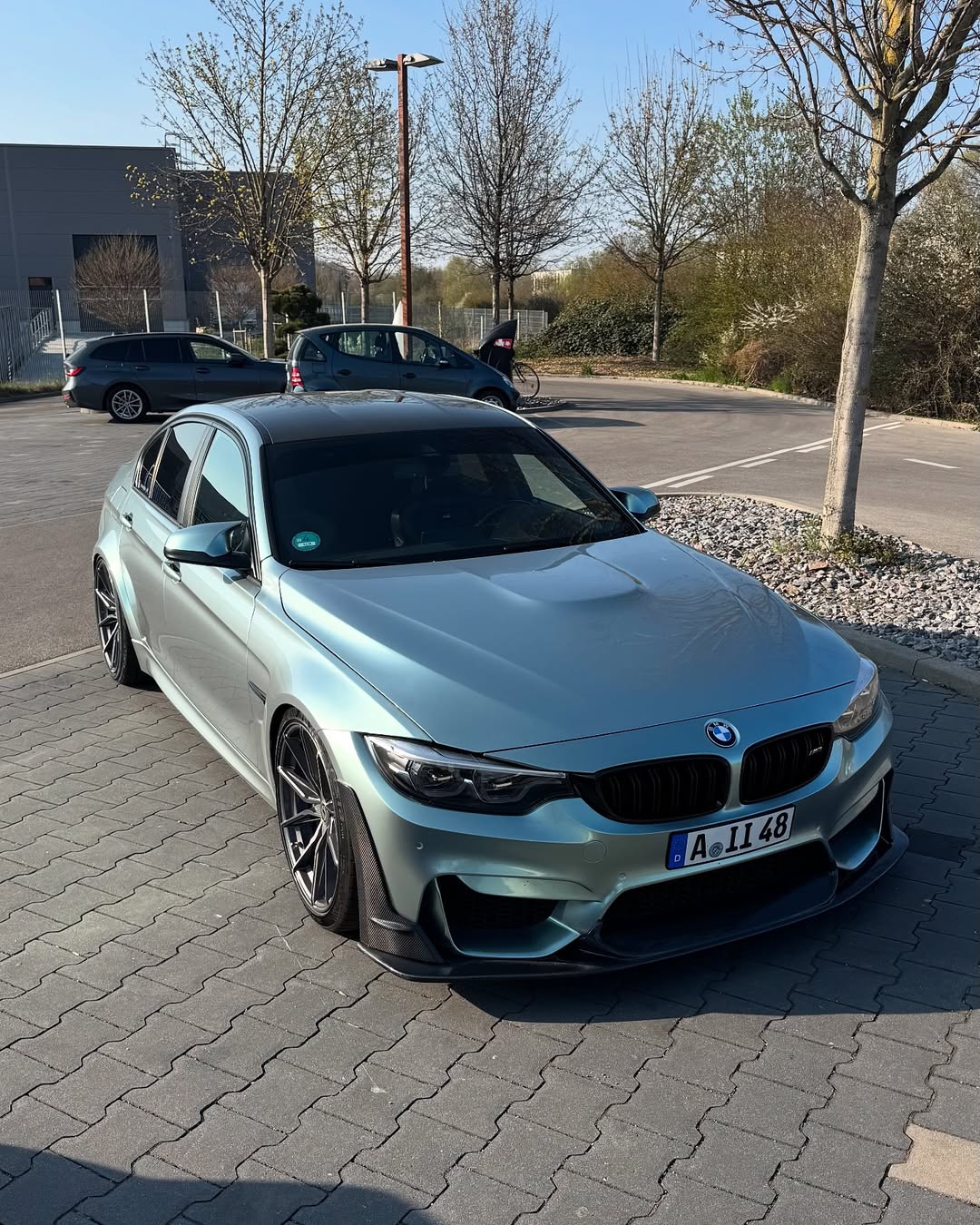 Gloss Metallic Hadlin Green Car Vinyl Wrap PET review _lenasophie_off 01