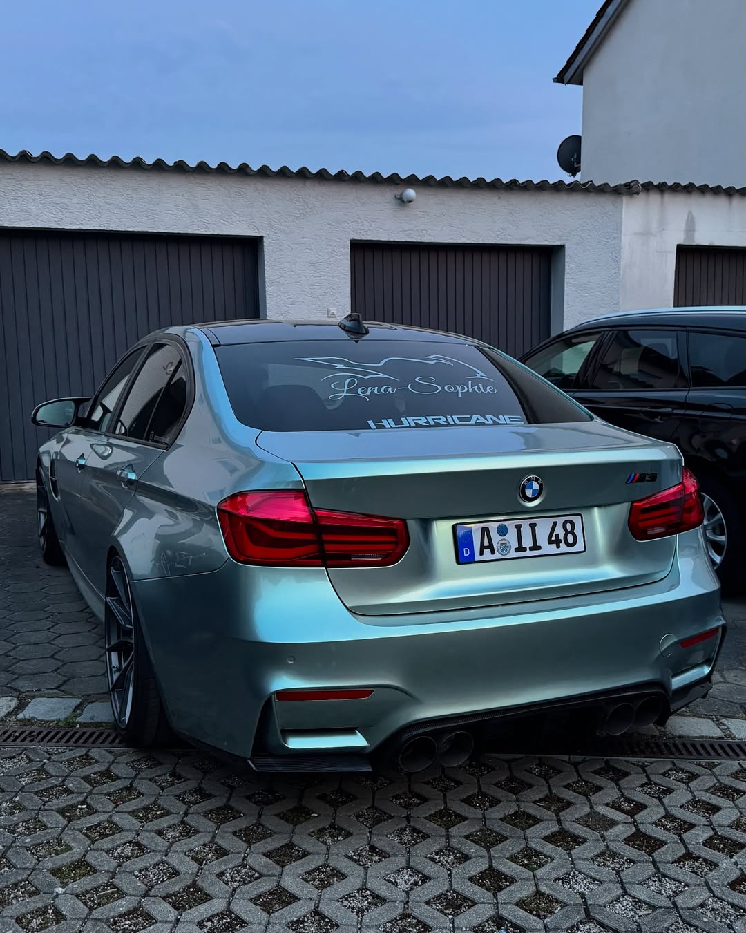 Gloss Metallic Hadlin Green Car Vinyl Wrap PET review _lenasophie_off 02