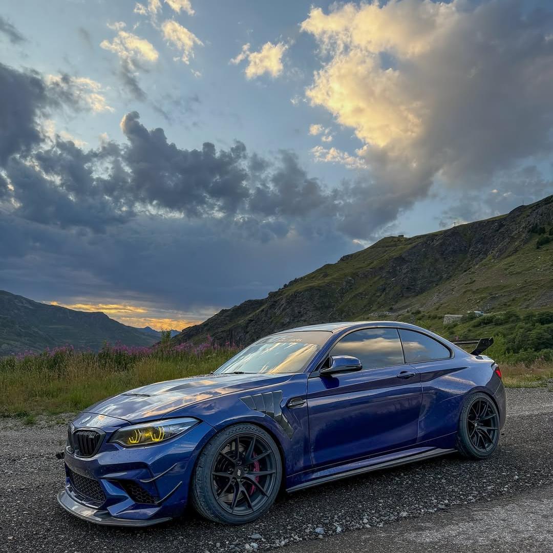 Gloss Metallic Tanzanite Blue Car Vinyl Wrap PET review taaqzml 01