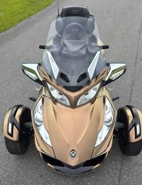 Satin Chrome Gold Brown Car Vinyl Wrap review mike.the.wrapper 04