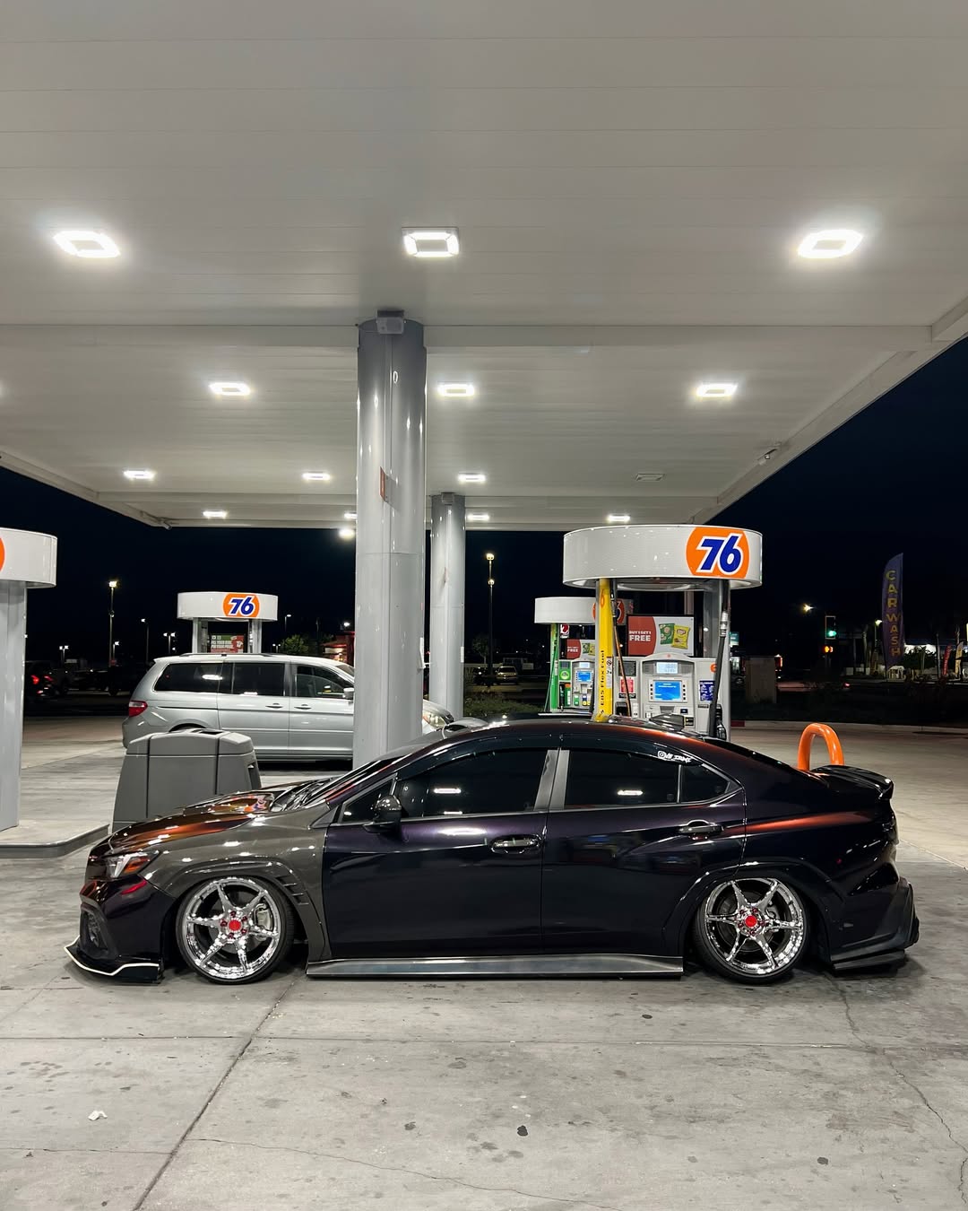 Gloss Diamond Chameleon Black Red Vinyl Wrap review vb_izumi 00