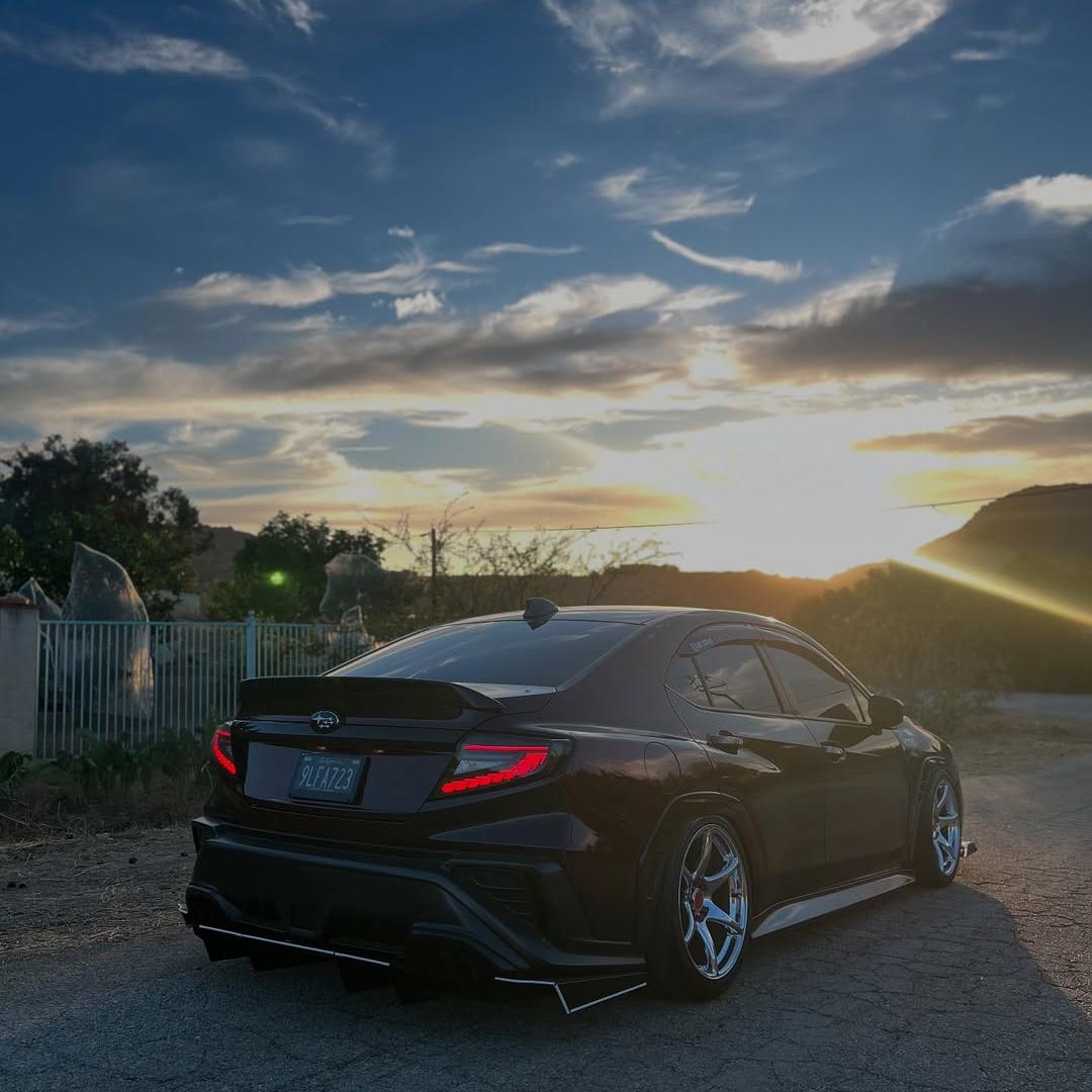 Gloss Diamond Chameleon Black Red Vinyl Wrap review vb_izumi 02