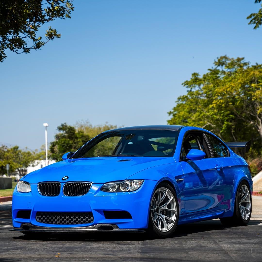 Gloss Voodoo Blue Car Vinyl Wrap PET review efrnspec 01