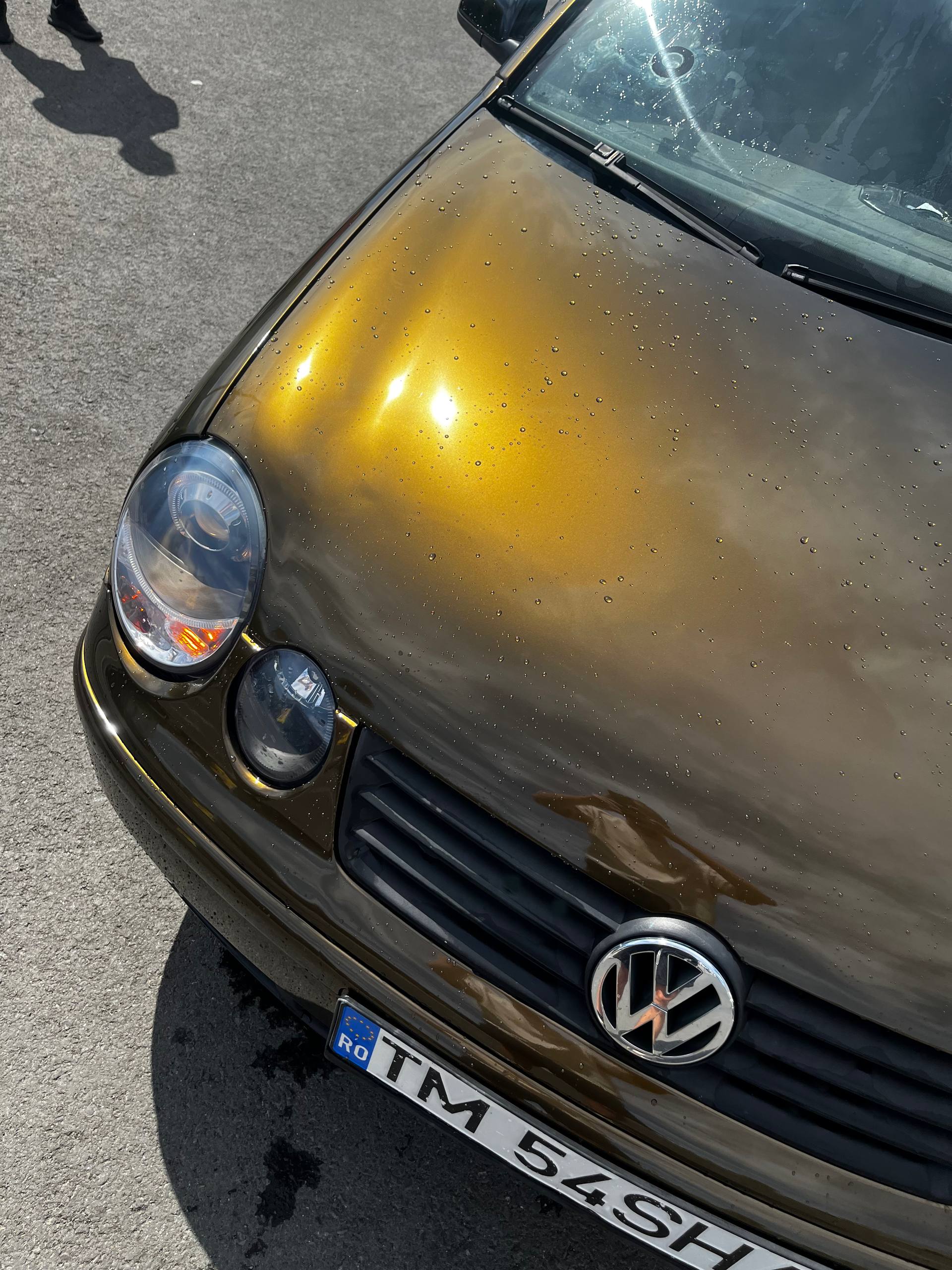 Gloss Metallic Midnight Gold Car Vinyl Wrap PET review Manly Man 01