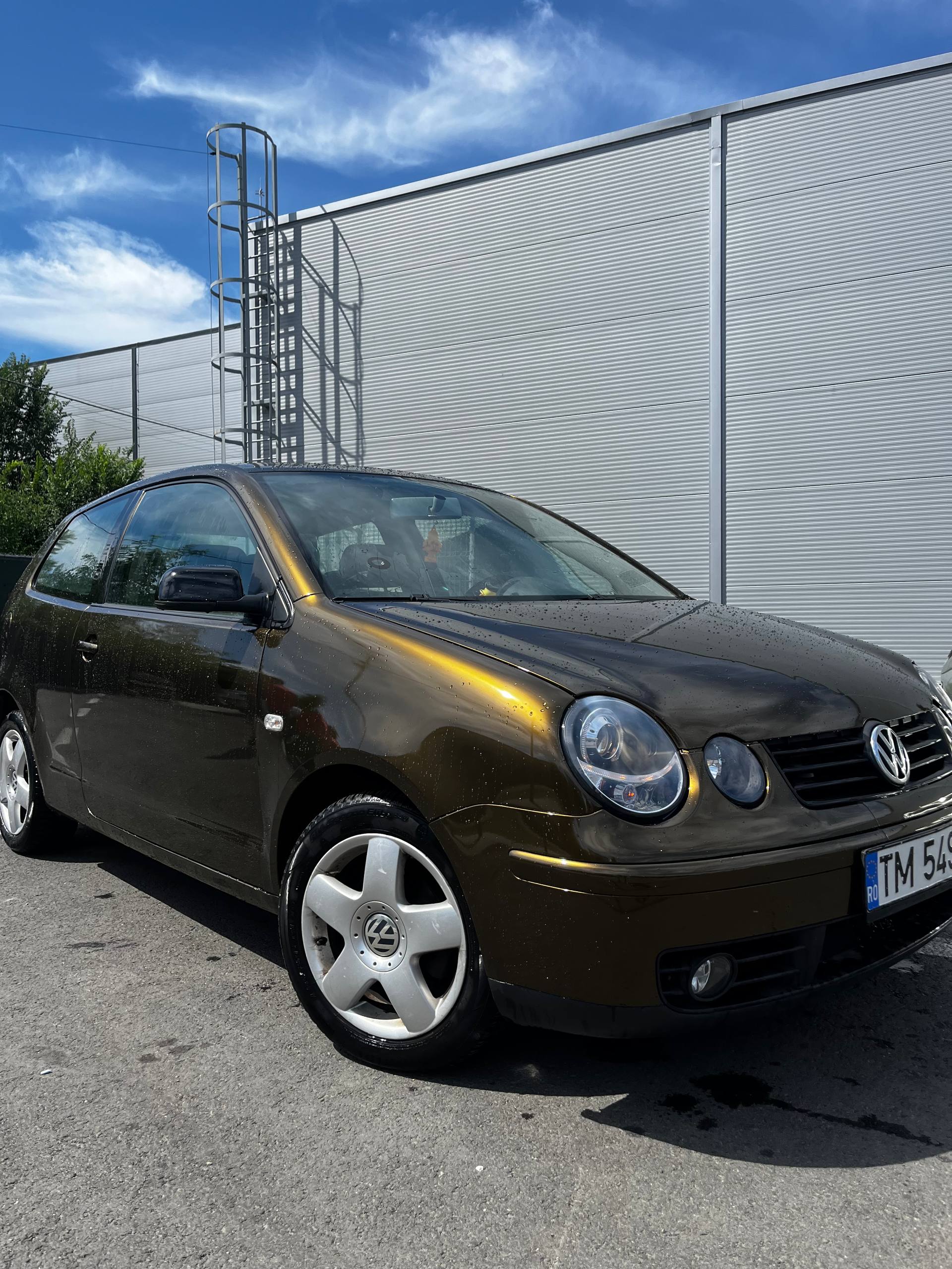 Gloss Metallic Midnight Gold Car Vinyl Wrap PET review Manly Man 04