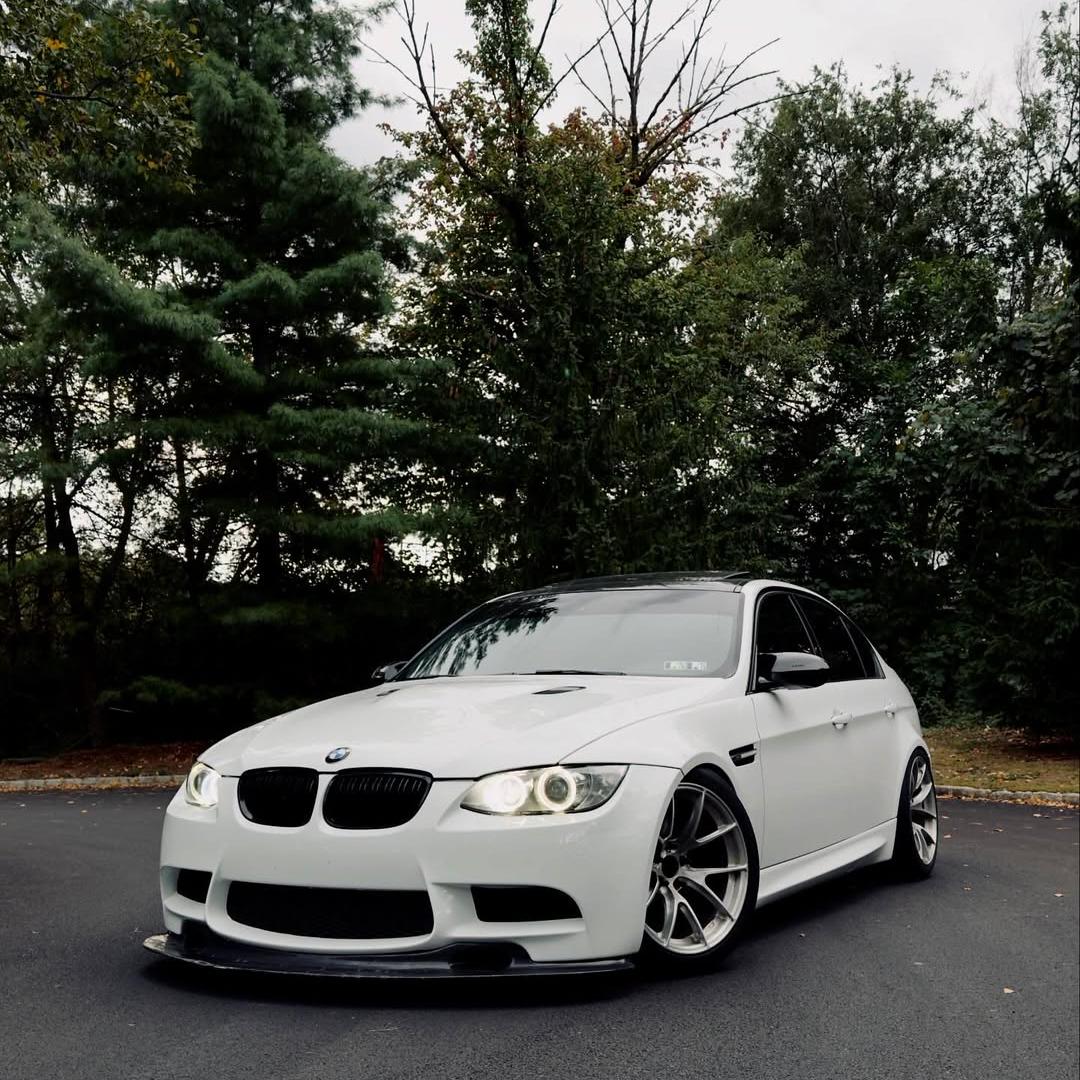 Gloss Crystal White Car Vinyl Wrap  review joe.kimch 03