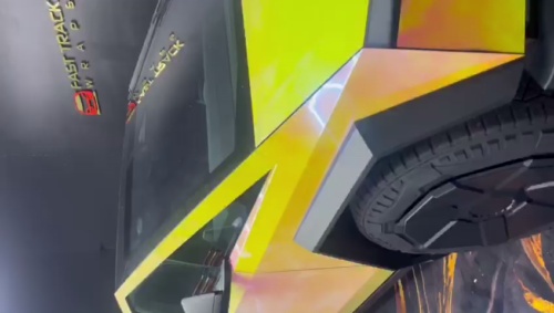 Gloss Rainbow Chrome Holographic Pink Car Vinyl Wrap review 