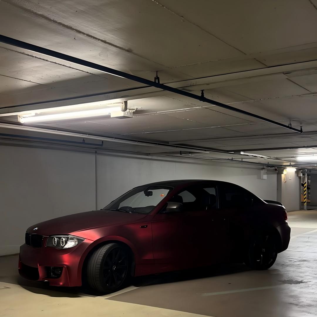 Satin Chrome Metallic Romanee Red Car Vinyl Wrap  review most_wanted_1er 01