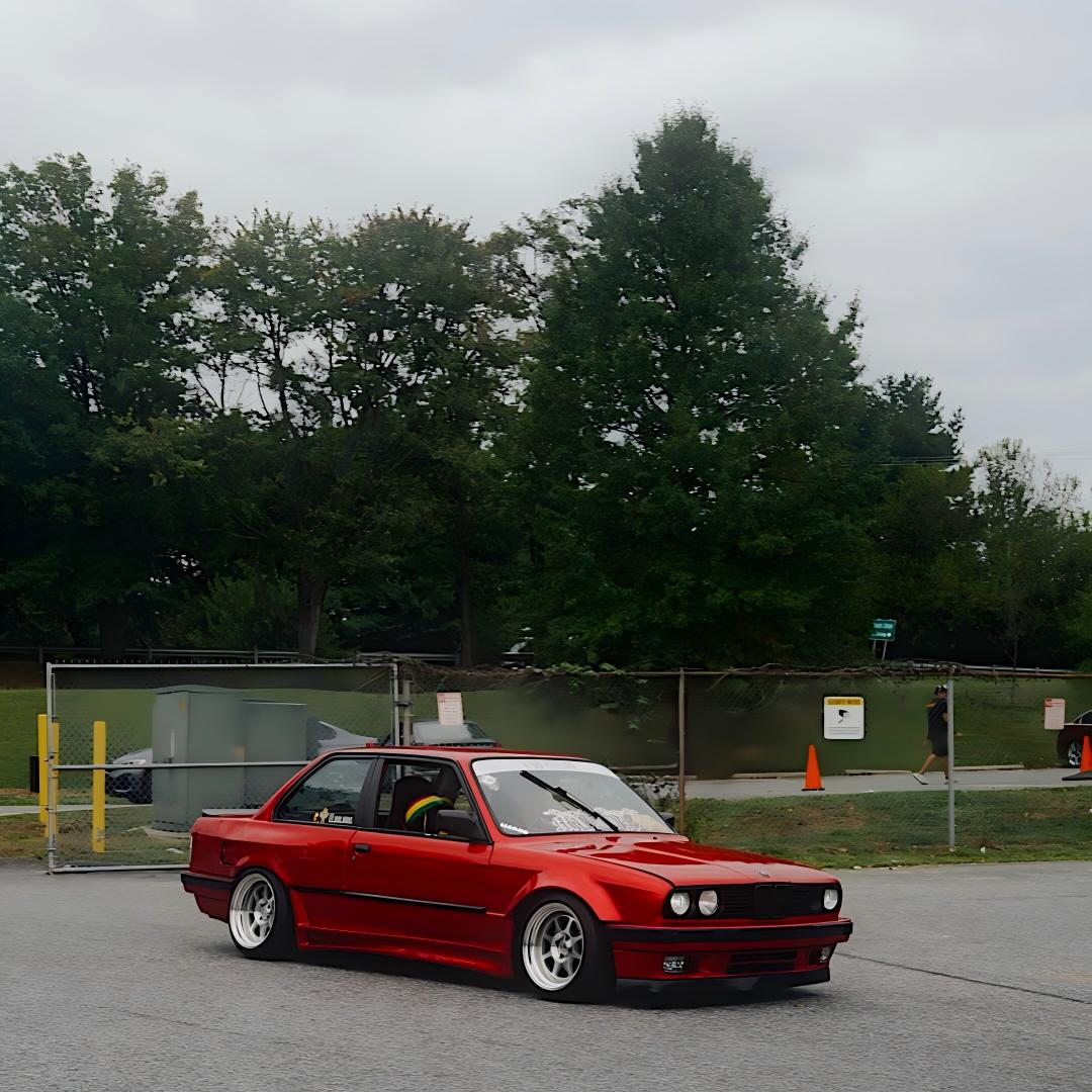 Ultra Glossy Metallic Vampire Red Car Vinyl Wrap BMW PET   review _diego_giron13_ 01