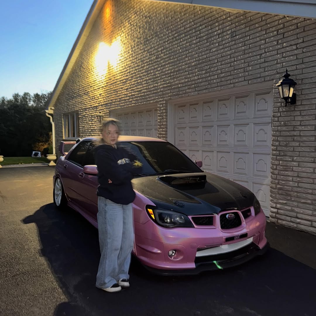 Gloss Metallic Rainbow Laser Pink Car Vinyl Wrap review j.ramz 03