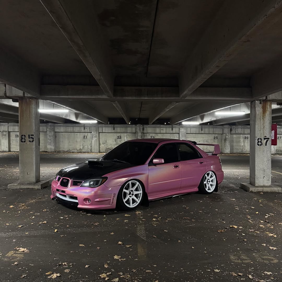Gloss Metallic Rainbow Laser Pink Car Vinyl Wrap review j.ramz 04
