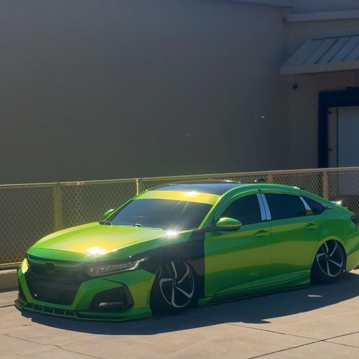 Gloss Metallic Gold Green Car Vinyl Wrap PET review Metallic 02