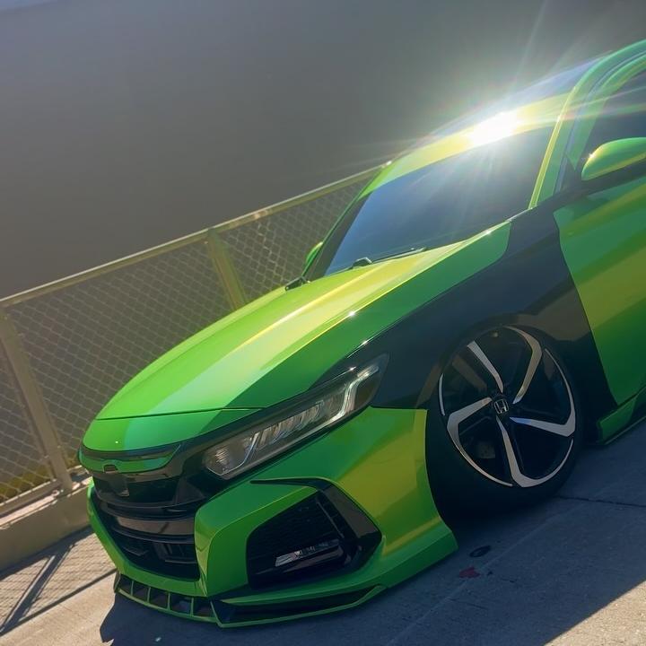 Gloss Metallic Gold Green Car Vinyl Wrap PET review Metallic 01