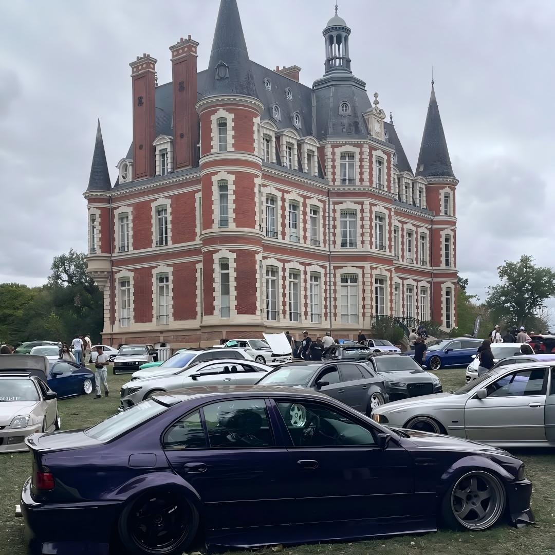 Gloss Metallic Midnight Purple Car Vinyl Wrap BMW PET review gvthier_ethirty9 02