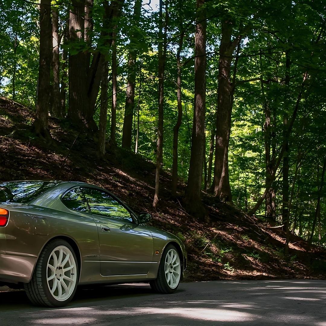 Gloss Metallic Millennium Jade Green Car Vinyl Wrap PET  review quanphosion 01