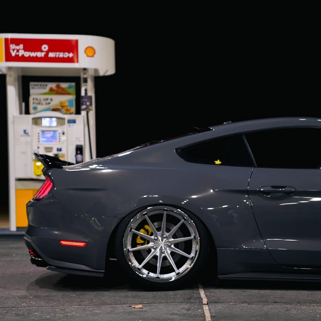 Gloss Metallic Tourmaline Grey Car Vinyl Wrap PET review 4