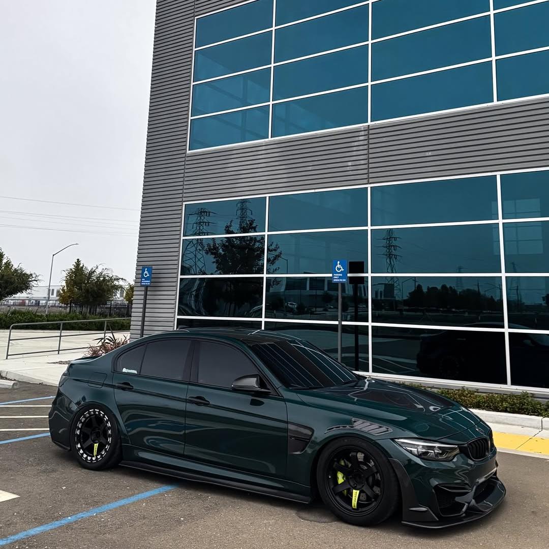 Gloss Mohsen Green Car Vinyl Wrap PET review giancarlorioss_ 01