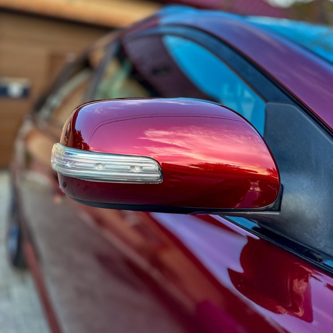 Ultra Glossy Liquid Dragon Red Car Vinyl Wrap PET review 3