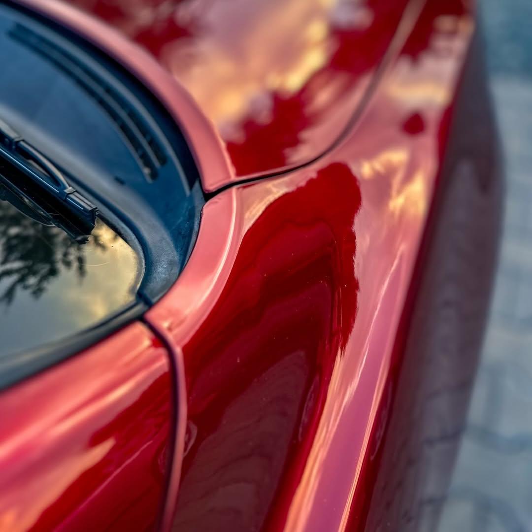 Ultra Glossy Liquid Dragon Red Car Vinyl Wrap PET review 4