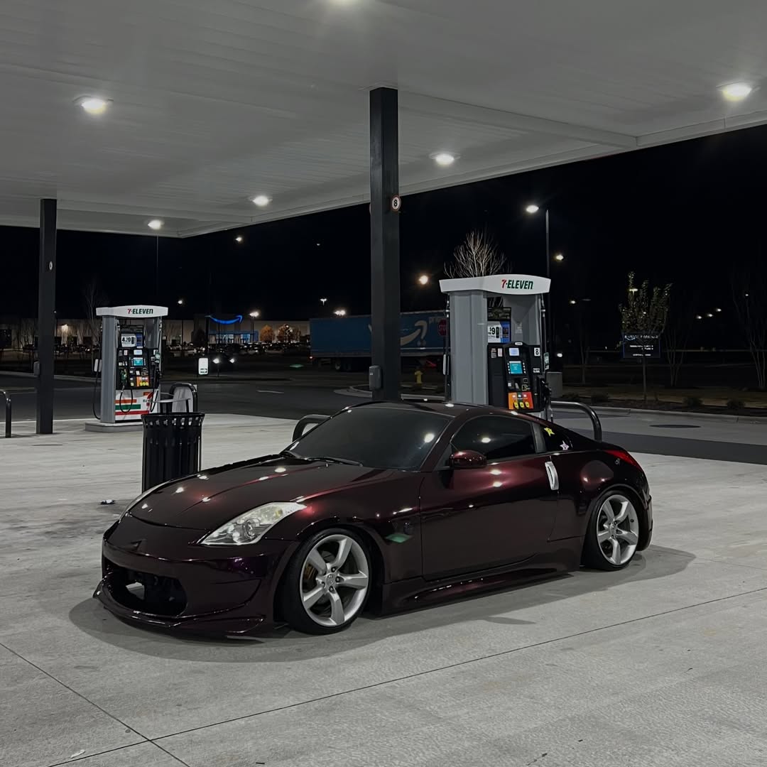 Gloss Metallic Black Rose Car Vinyl Wrap review 5