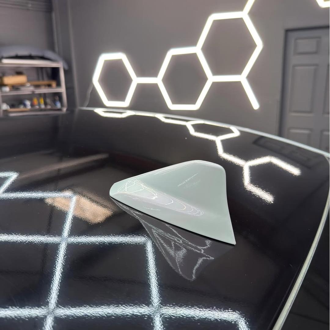 Gloss Metallic Chameleon Pearl Pink White Car Vinyl Wrap PET review 2