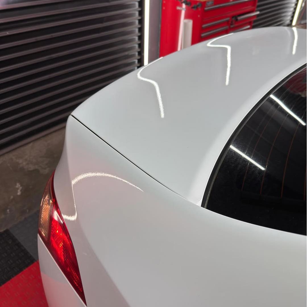 Gloss Metallic Chameleon Pearl Pink White Car Vinyl Wrap PET review 3