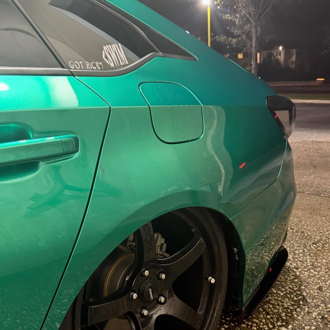 Gloss Metallic Emerald Green Car Wrap Vinyl PET review brokie.tt 01